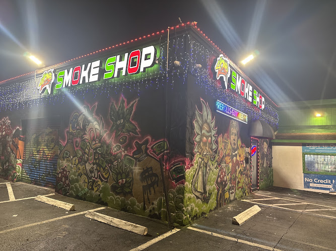 420 smoke shop in Tampa