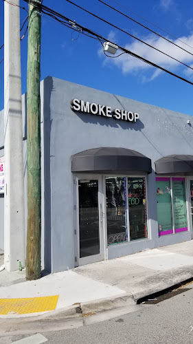 4u20 Smoke Shop in Hallandale Beach