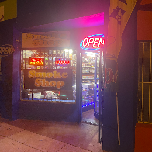 Akh Smoke Shop in Miami