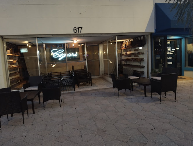Alacranes, Cuba Cigars in Lake Worth Beach