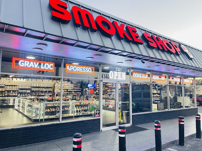 Bay Root Smokeshop in Tampa