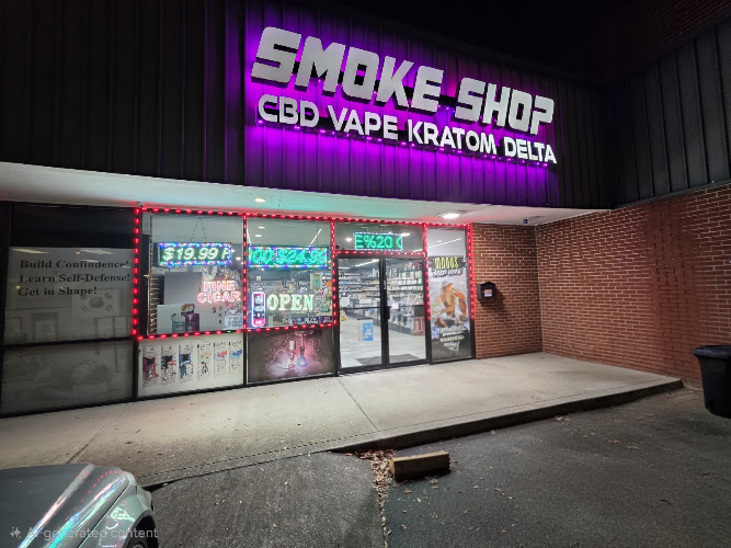Bell Shoals Smoke Shop in Valrico