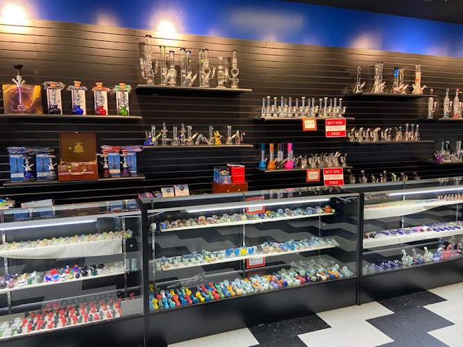 Bliss Smoke & Vape in Kemah