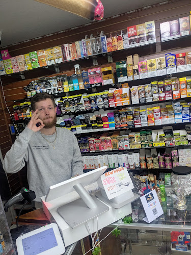 Cloud House Smoke Shop in Seffner