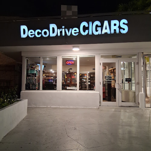 Deco Drive Cigars in Miami Beach