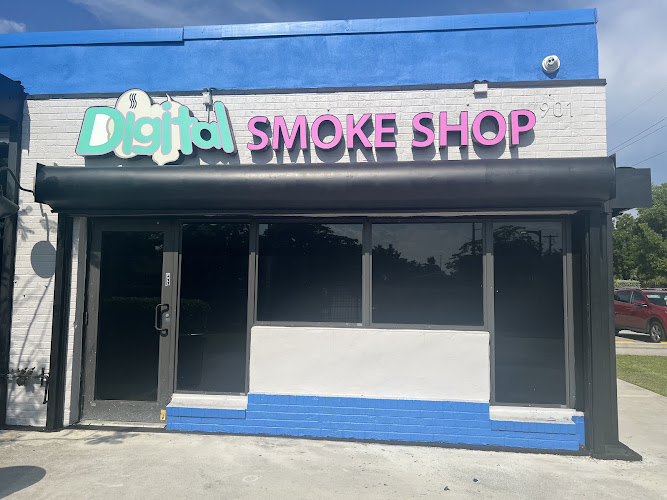 Digital Smoke Shop in Miami Gardens