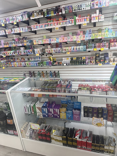 DJ Smoke Shop 3 in Clearwater