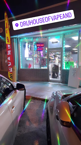 Dru House of Vape and Smoke in North Miami
