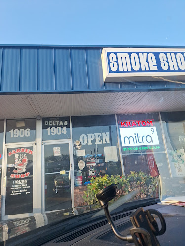Egyptian Glass Smoke Shop in Fort Myers