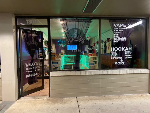 Flavah's Vape-N-Smoke Shop in Miami