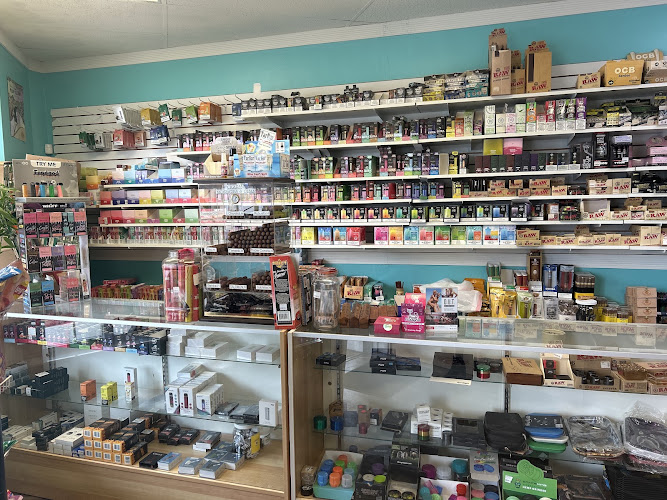 Fumar Y mas Smoke shop in Miami