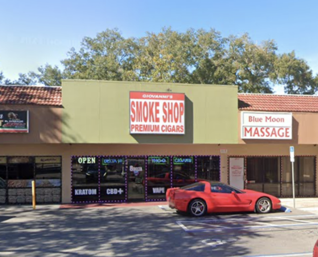 Giovanni Smokeshop & Cigars in Clearwater
