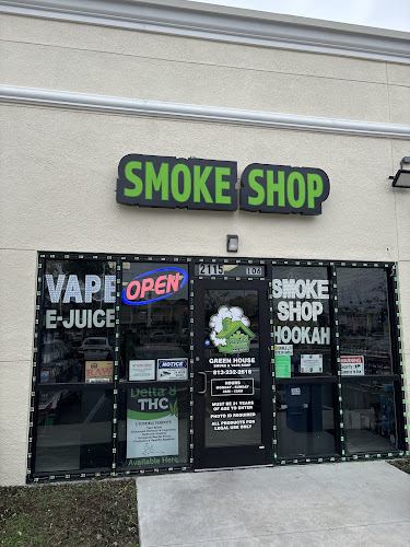 Green House Smoke Shop & Vape in Tampa
