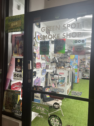 Green Spot Smoke Shop in Miami