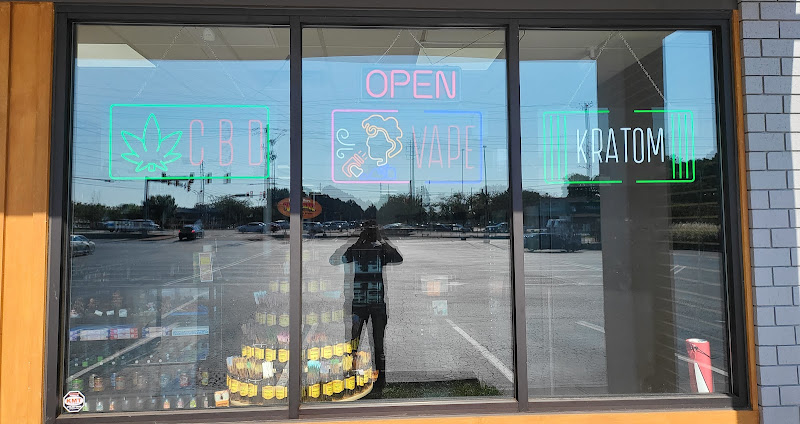 Habits Smoke & Vape in Marietta