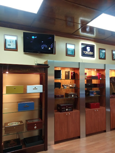 Havana Group Cigar Club in Miami Lakes