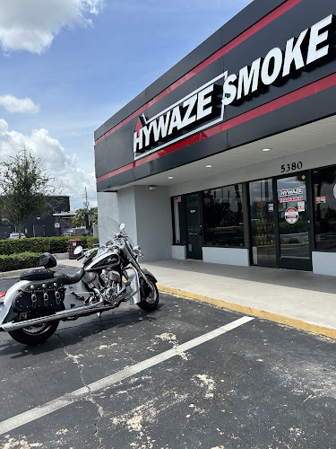 HYWAZE Smoke Shop in Orlando