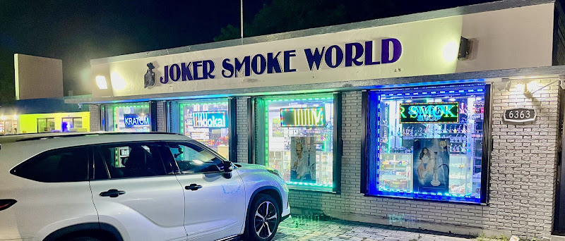 Joker Smoke World in Hollywood