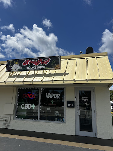 King Puffs Smoke Shop in Margate