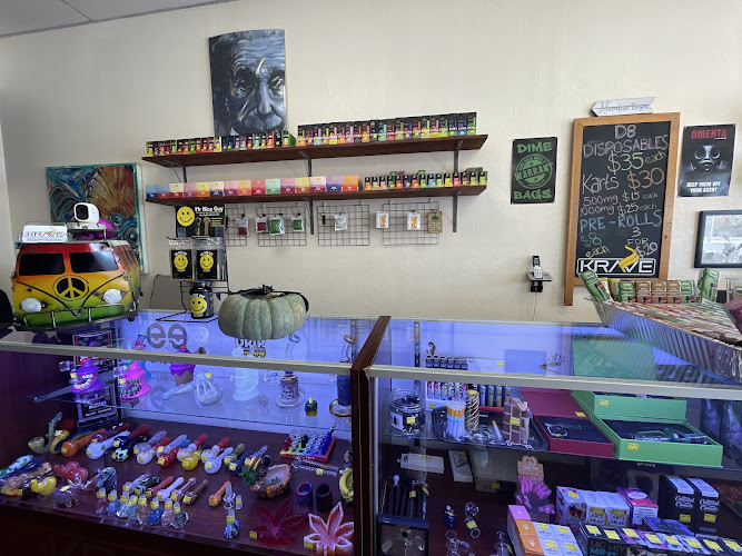Krave Smoke & Teas in Pinellas Park