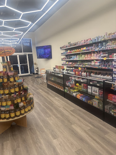 Legacy Vape and Tobacco Smoke Shop in Hialeah