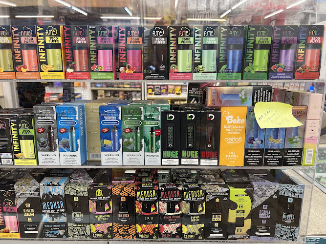 Maan Vape Shop in Winter Park