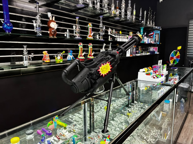 Mile High Smoke Shop in Orlando