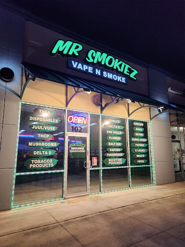 Mr Smokiez Beer N Vape in Universal City