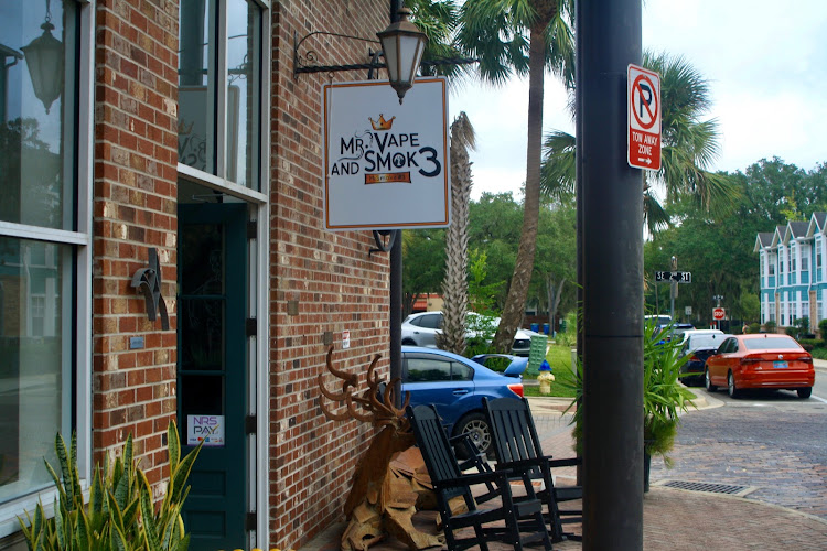 Mr Vape and Smoke 3 in Gainesville
