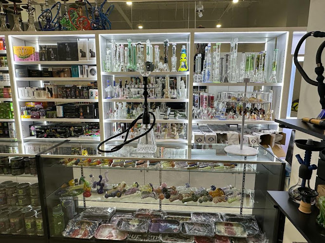 Pb3 Smokeshop&Market in Doral