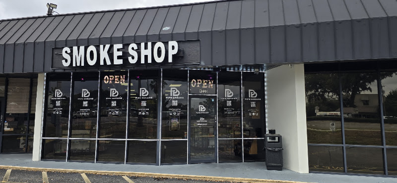 Pipe Dreams Smoke Shop in Maitland