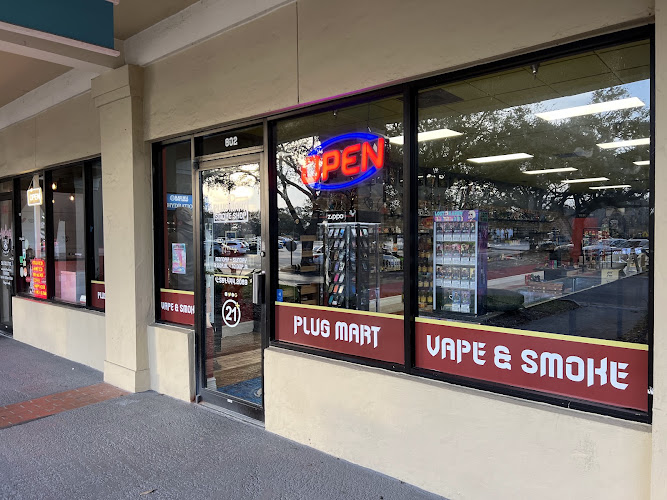 PlugMart Vapes N Smoke in Palm Beach Gardens