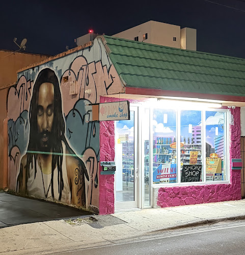 Primo's Smoke Shop in Miami