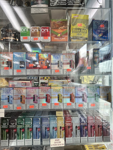 R&F Smoke Shop in Hollywood