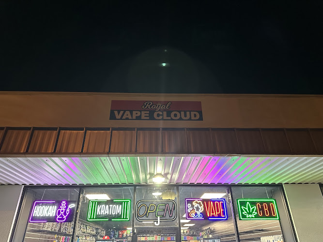 Royal Vape Cloud in Milton