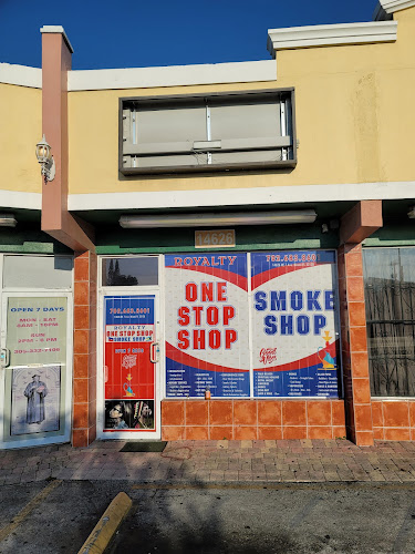Royalty Smoke Shop in Miami