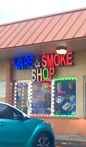 S- Vape/Smoke shop in Hialeah