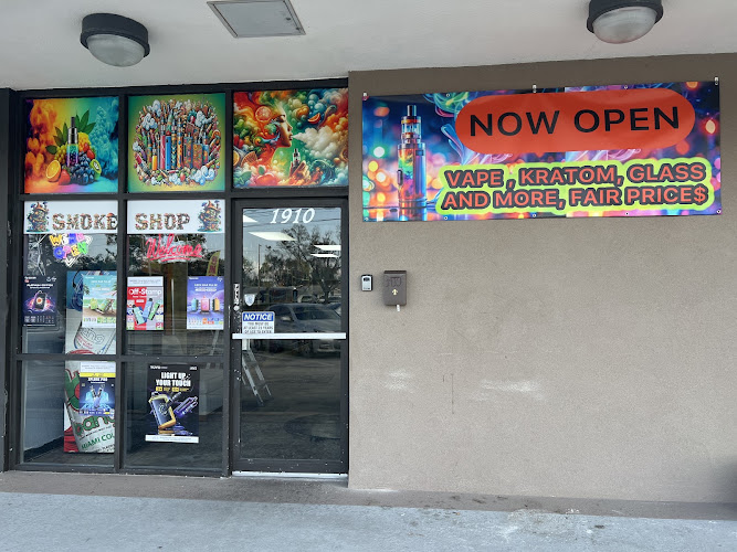 Smoke and vape shop in St. Petersburg