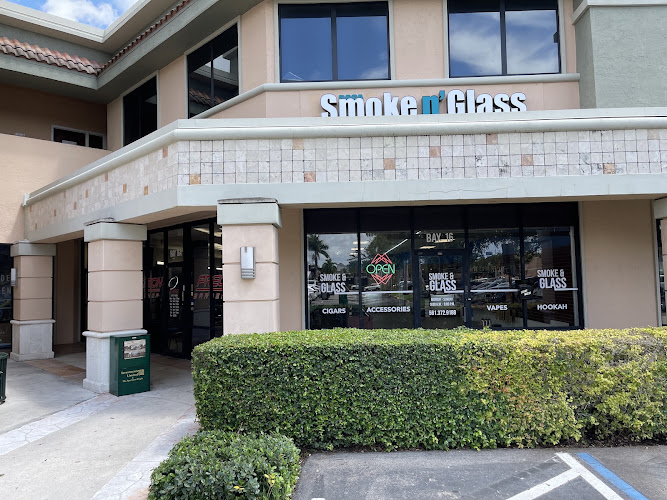 Smoke N Glass in Boca Raton
