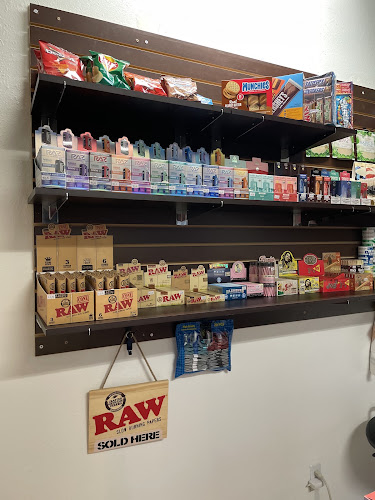 Smoke Rite Smoke Shop in Largo