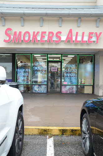 Smokers Alley in Jacksonville