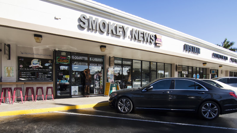 Smokey News in Fort Lauderdale