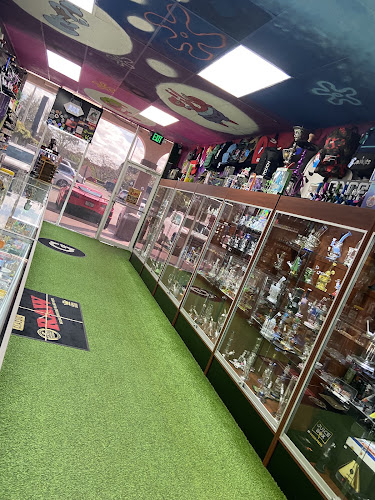 SNS Vape & Smoke Shop Kendall in Miami