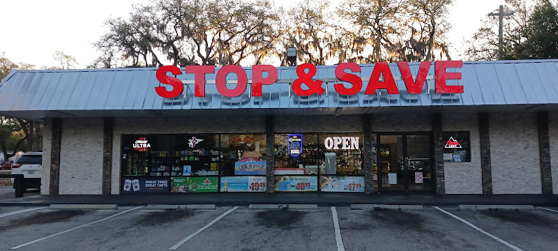 Stop & Save Smoke Shop in Tampa