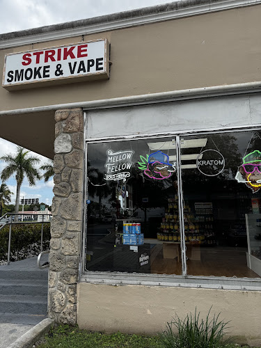 Strike Smoke & Vape in Plantation