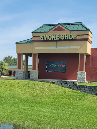 The Good Life Smoke Shop in Tampa