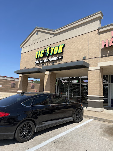 Tic Tok Smoke Shop in Fort Worth