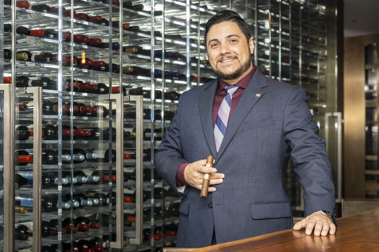 Ultimate Cigars Club in Hialeah