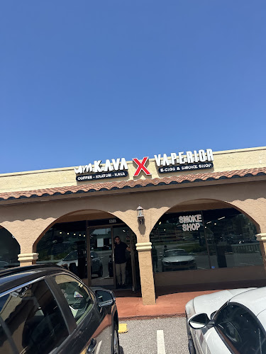 umKAVA X VAPERIOR SMOKESHOP in Lakeland