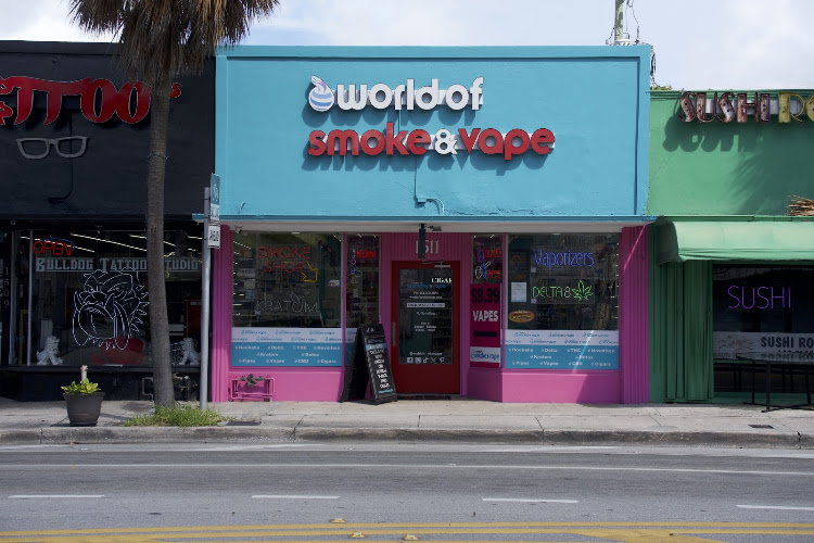 World of Smoke & Vape - Las Olas in Fort Lauderdale